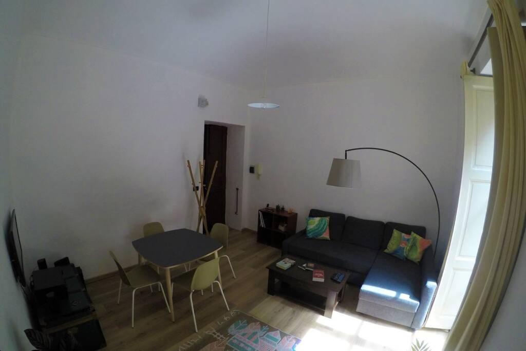 Apartamento A Casa Di Garibaldi Turín Exterior foto