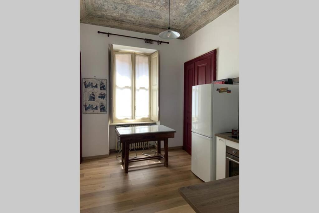 Apartamento A Casa Di Garibaldi Turín Exterior foto